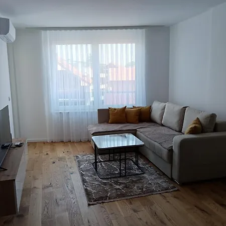 Appartamento Julija Novi Pazar